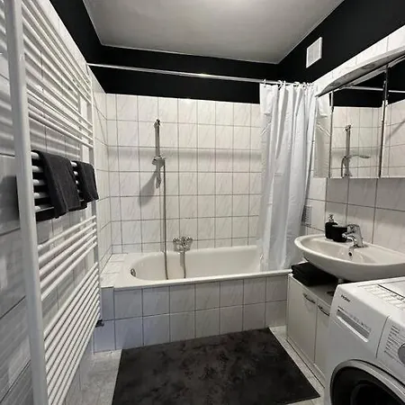 Schoene 2 1/2 Zimmer Im Herzen Von * 多特蒙德