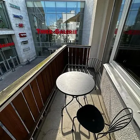 Schoene 2 1/2 Zimmer Im Herzen Von 아파트 *