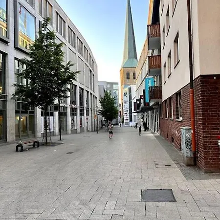 Апартаменты Schoene 2 1/2 Zimmer Im Herzen Von